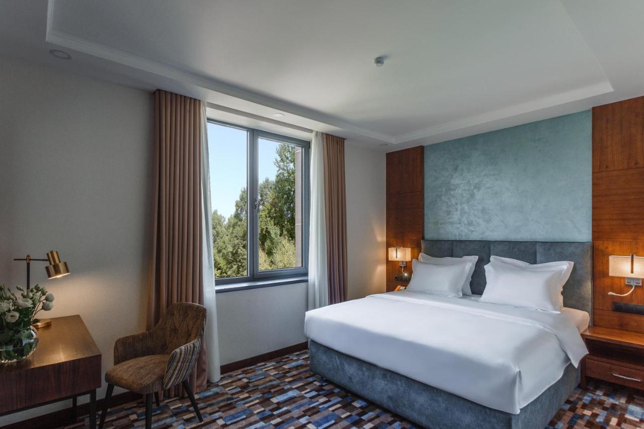 Ateca Hotel Suites ทาชเคนต์ ภายนอก รูปภาพ