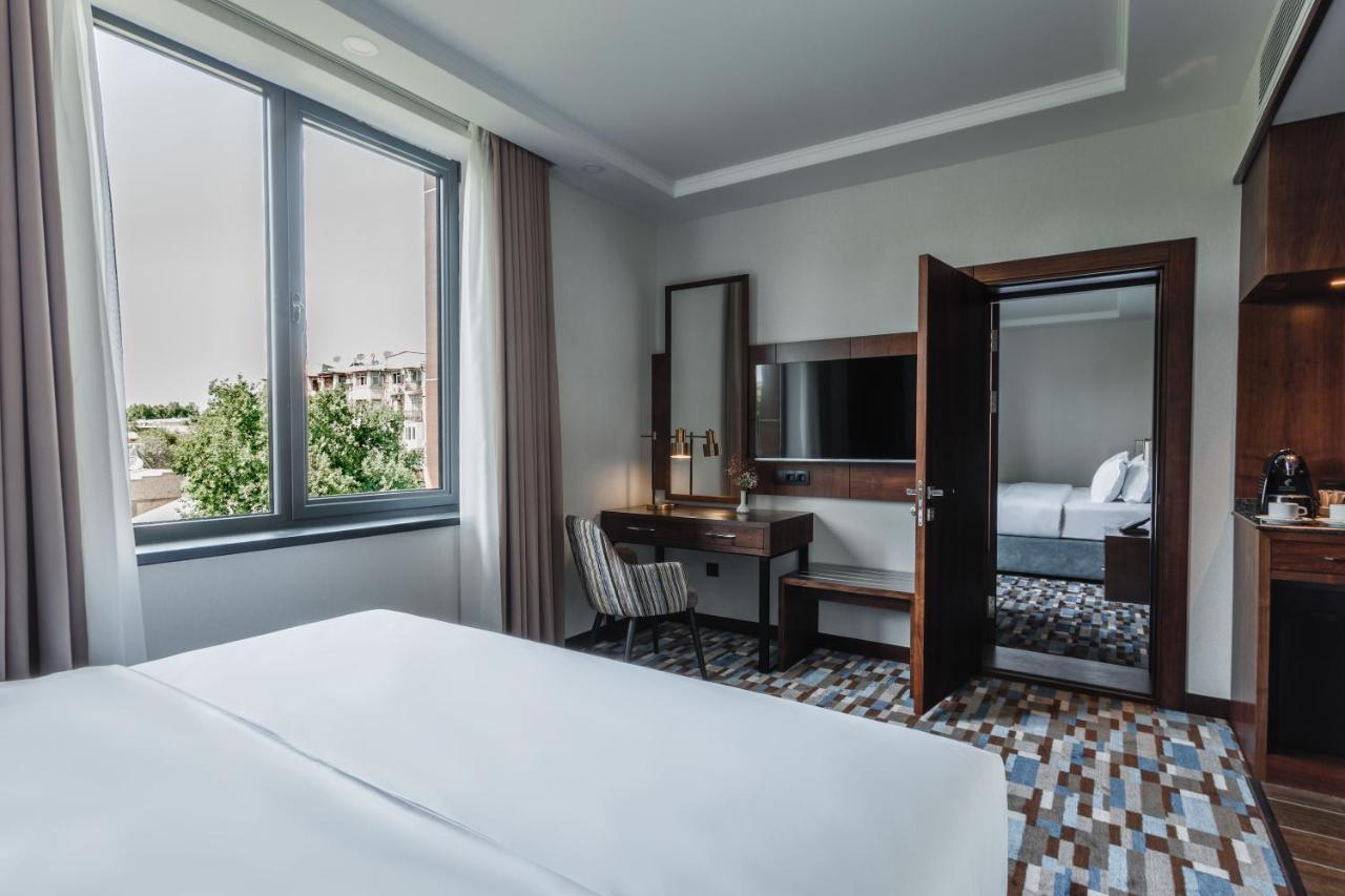Ateca Hotel Suites ทาชเคนต์ ภายนอก รูปภาพ