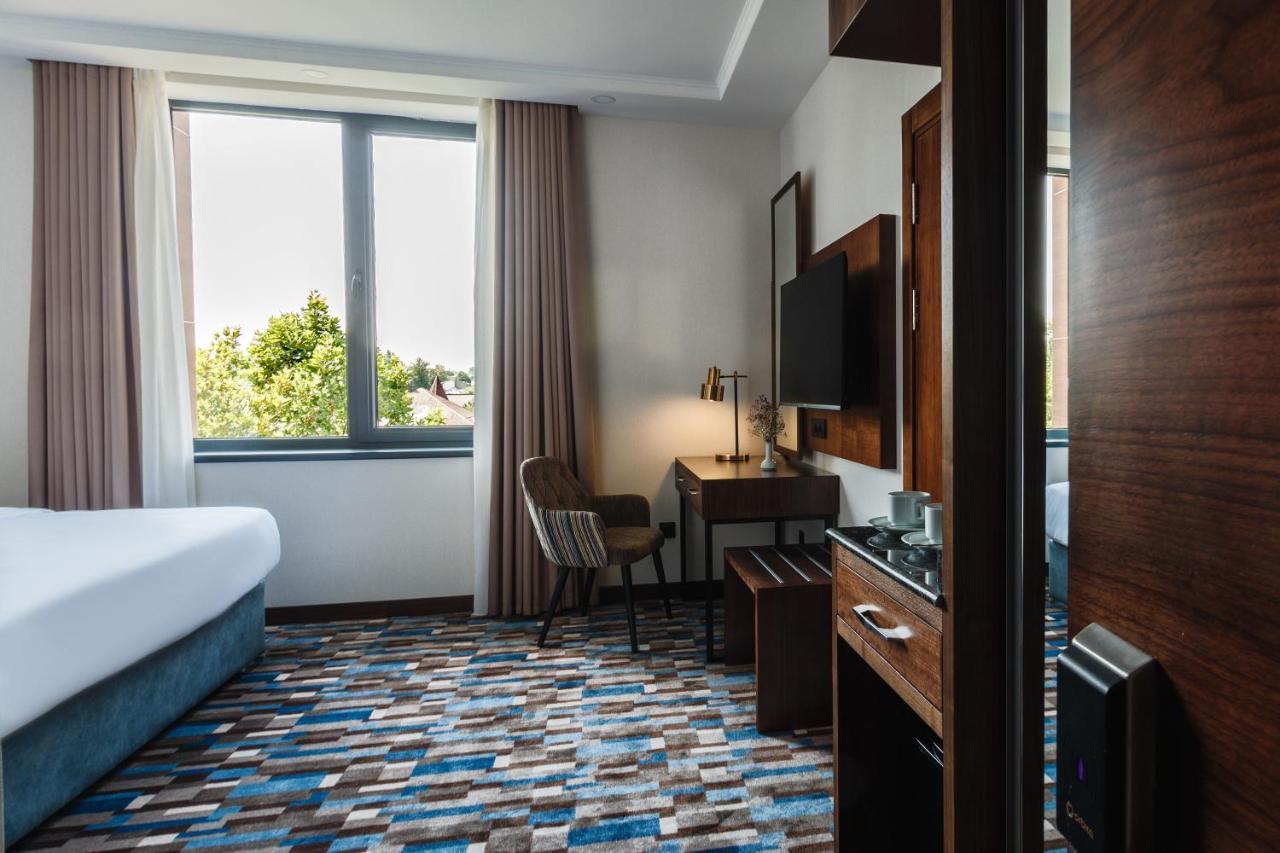 Ateca Hotel Suites ทาชเคนต์ ภายนอก รูปภาพ