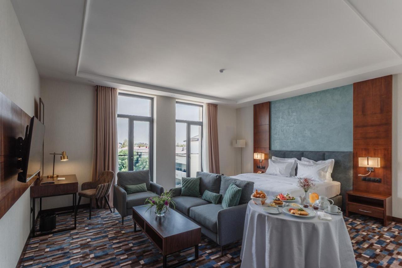 Ateca Hotel Suites ทาชเคนต์ ภายนอก รูปภาพ